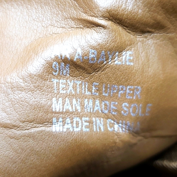 American Rag Baylie Brown Wedge Boots Shoes 9 Medium - Picture 9 of 12